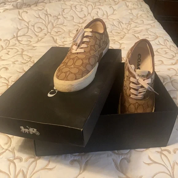 Coach womens sneakers - Picture 1 of 5